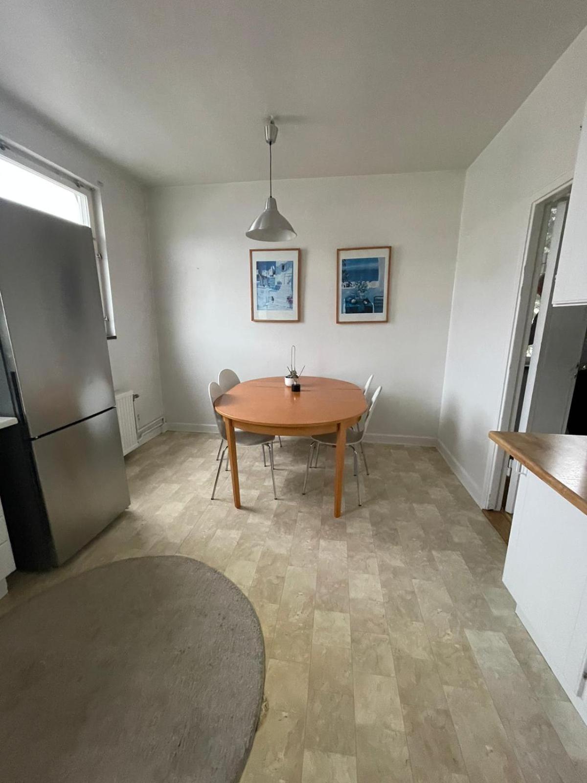Flatin Erbjuder Laegenheter I Soedra Stockholm Lejlighed Eksteriør billede
